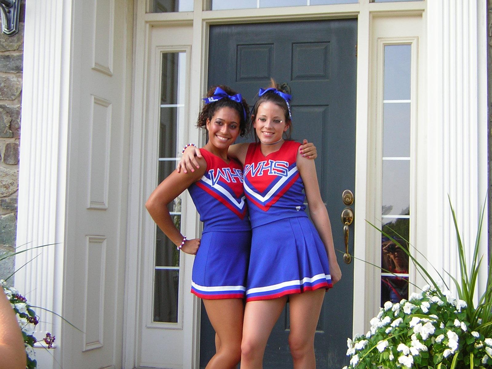 Thomas S. Wootton (MD) High School Cheergirls Nov 2004 DaniRachel